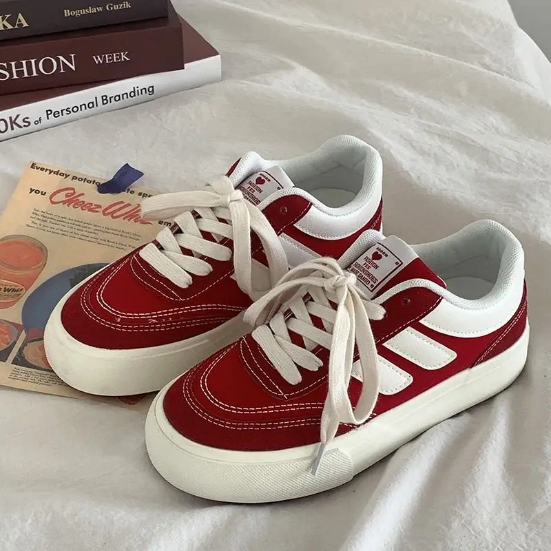 Women Shoes Vans - 女性用厚底スニーカー,加硫テニスシューズ,カジュアル,ヴィンテージ,スポーツ,韓国スタイル,デザイナー,フラット,原宿,学校,テニス,赤,新しい2024