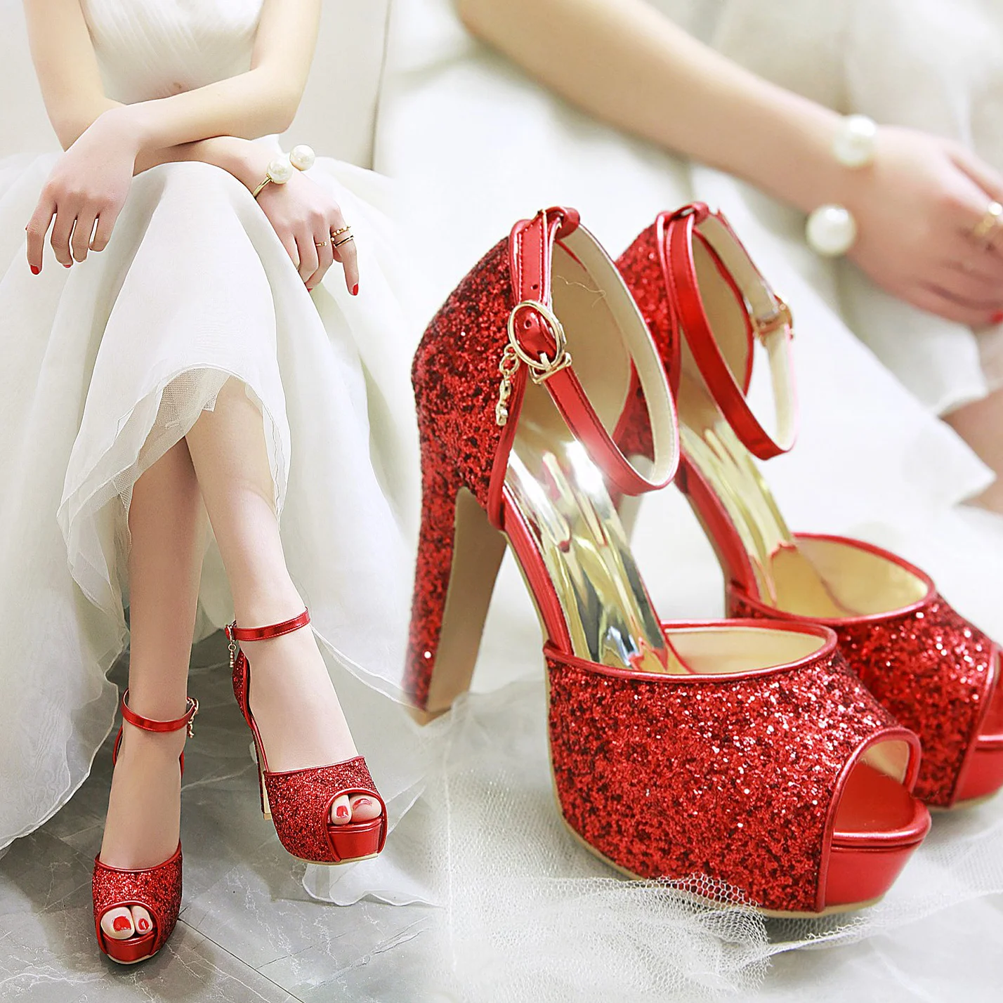シルバー夏の女性のハイヒールプラットフォームサンダルゴールド - Metallic Heel Sandal のレビューと価格