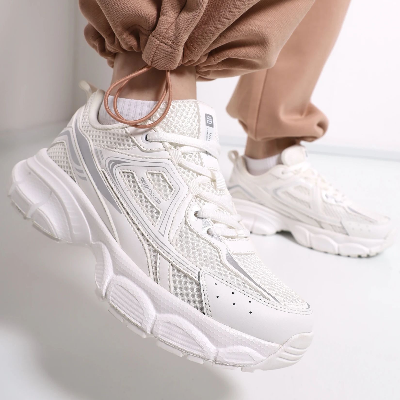 Baasploa 女性ランニングシューズファッション軽量メッ - Women Shoes Nb のレビューと価格