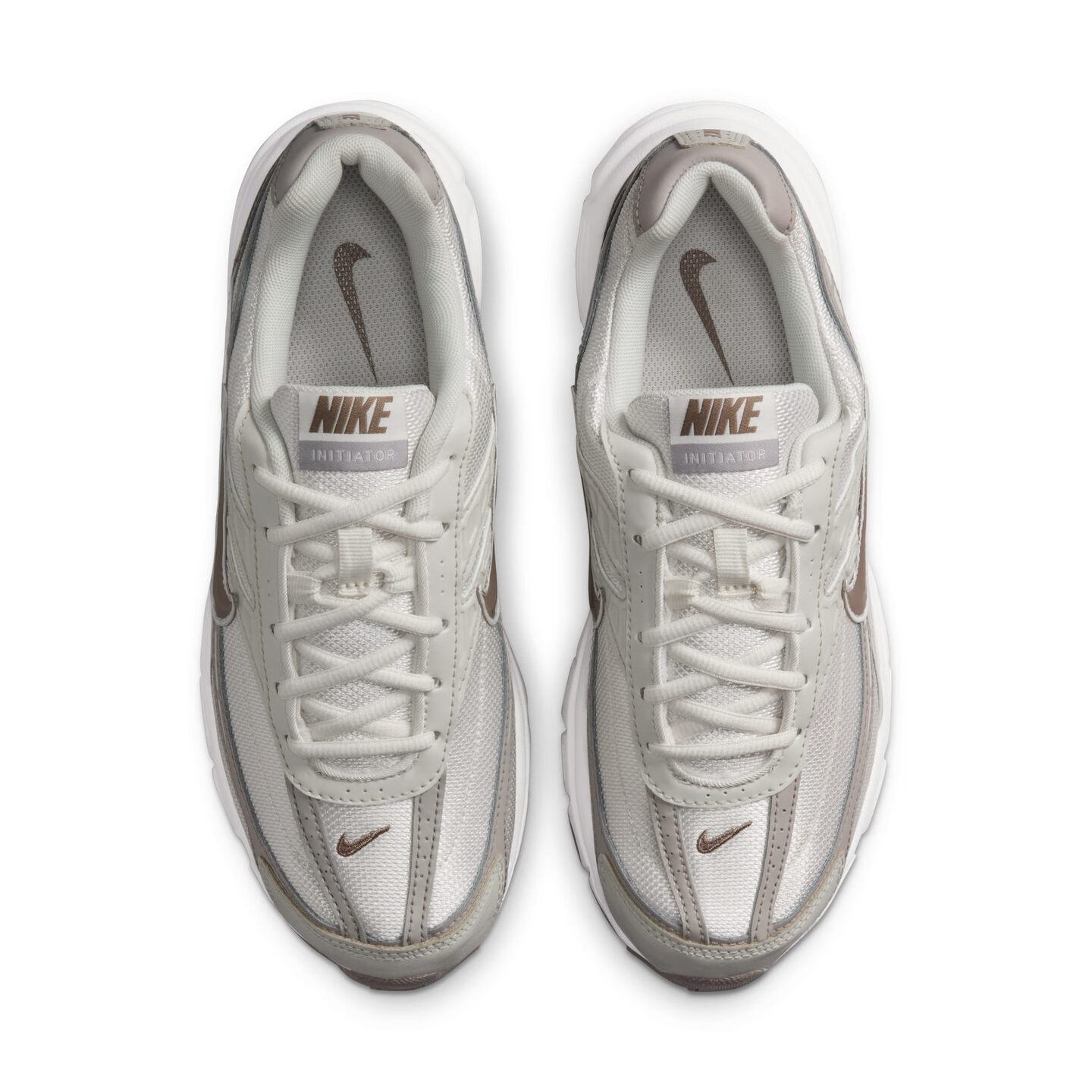 NIKE INITIATOR 通気性ランニングシューズ レト - Women Shoes Nb のレビューと価格