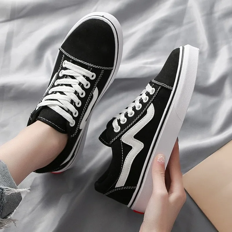 女性のための通気性のあるスケートボーディングスニーカー、ウォ - Women Shoes Vans のレビューと価格