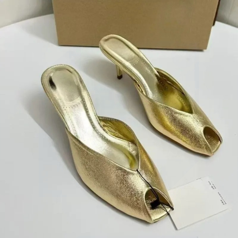 レディースパンプス デザイナーゴールド ミュールサンダル ラ - Metallic Heel Sandal のレビューと価格
